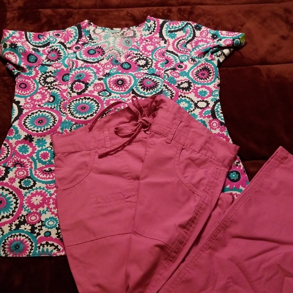 Scrub set NEW!